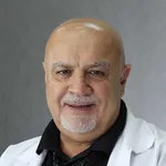 سیروس مؤمن زاده